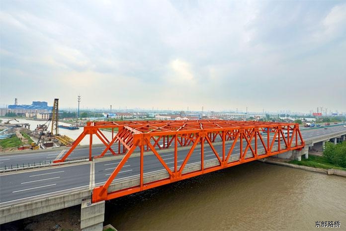 沪宁高速公路江苏段改扩建工程(无锡锡澄运河大桥-南京东部路桥工程